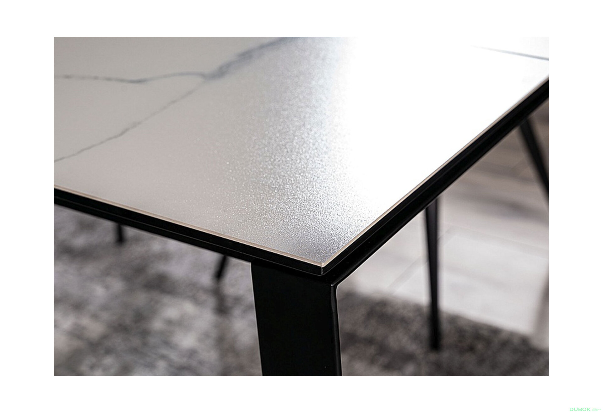 Obrázek 5 - Stůl Metropol Ceramic 120(180)x80 biały + 4 židle Lilia Velvet černý Bluvel 19 / kov černá matná