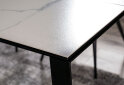 Obrázek 5 - Stůl Metropol Ceramic 120(180)x80 biały + 4 židle Lilia Velvet černý Bluvel 19 / kov černá matná