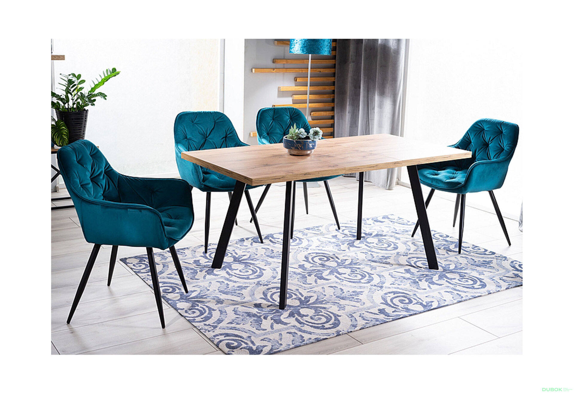 Obrázek 6 - Židle Cherry Velvet tyrkysový Bluvel 85, matná černá kov